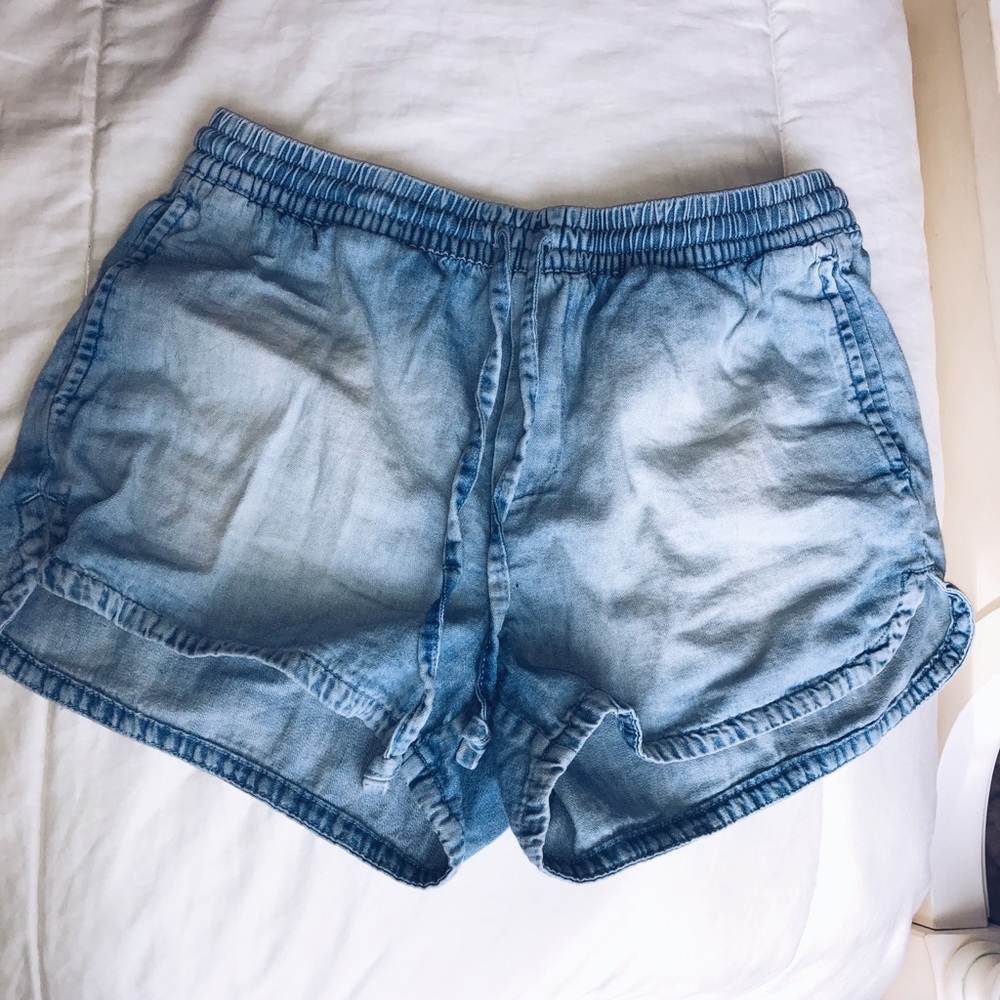 AE SOFT DENIM SHORTS